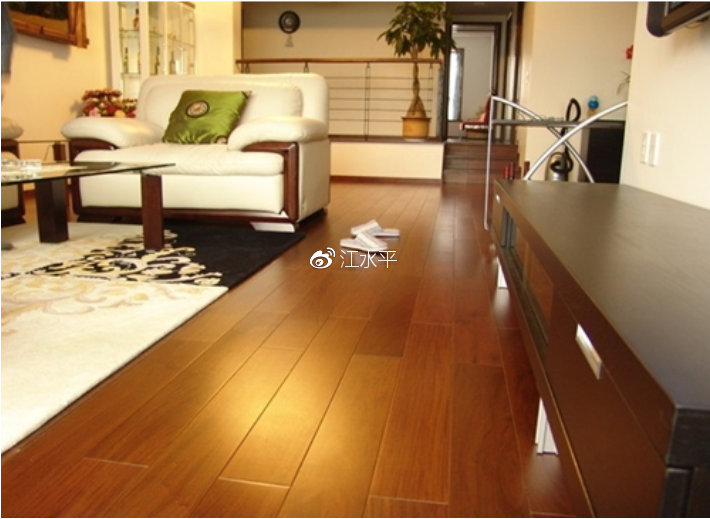 怎样选择复合木地板，有地暖的家庭，在装地板前你做这一步了吗？